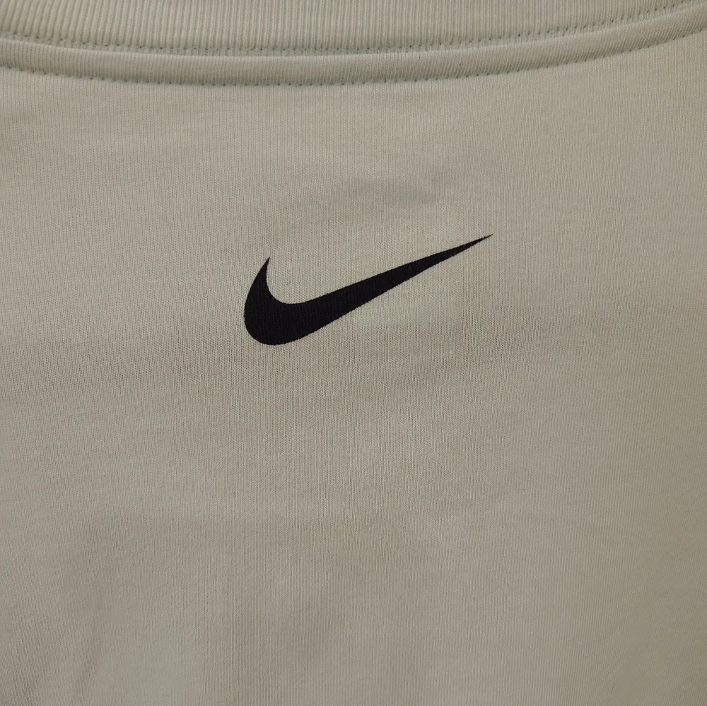 Nike Dri Fit Cotton Tee - Picture 4 of 6